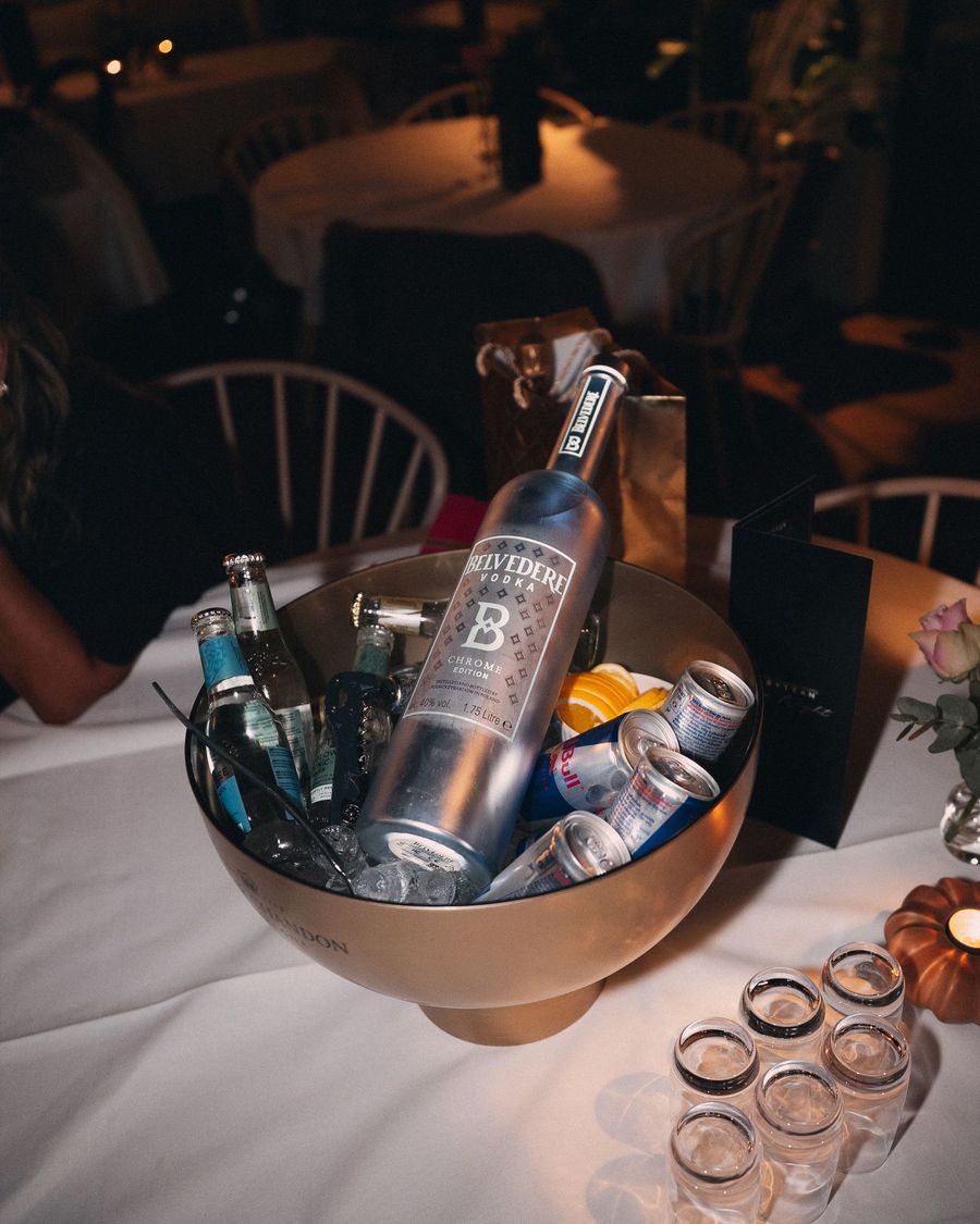 Flaskservice i champagnekylaren